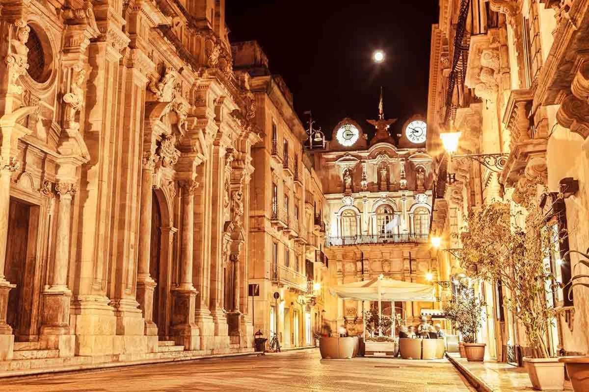Armonia Hotel Трапани Екстериор снимка