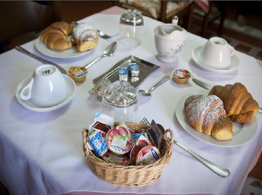 Armonia Hotel Трапани Екстериор снимка